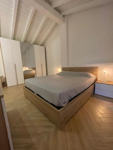 Azzano San Paolo Sweet Home... Parking Inside מראה חיצוני תמונה