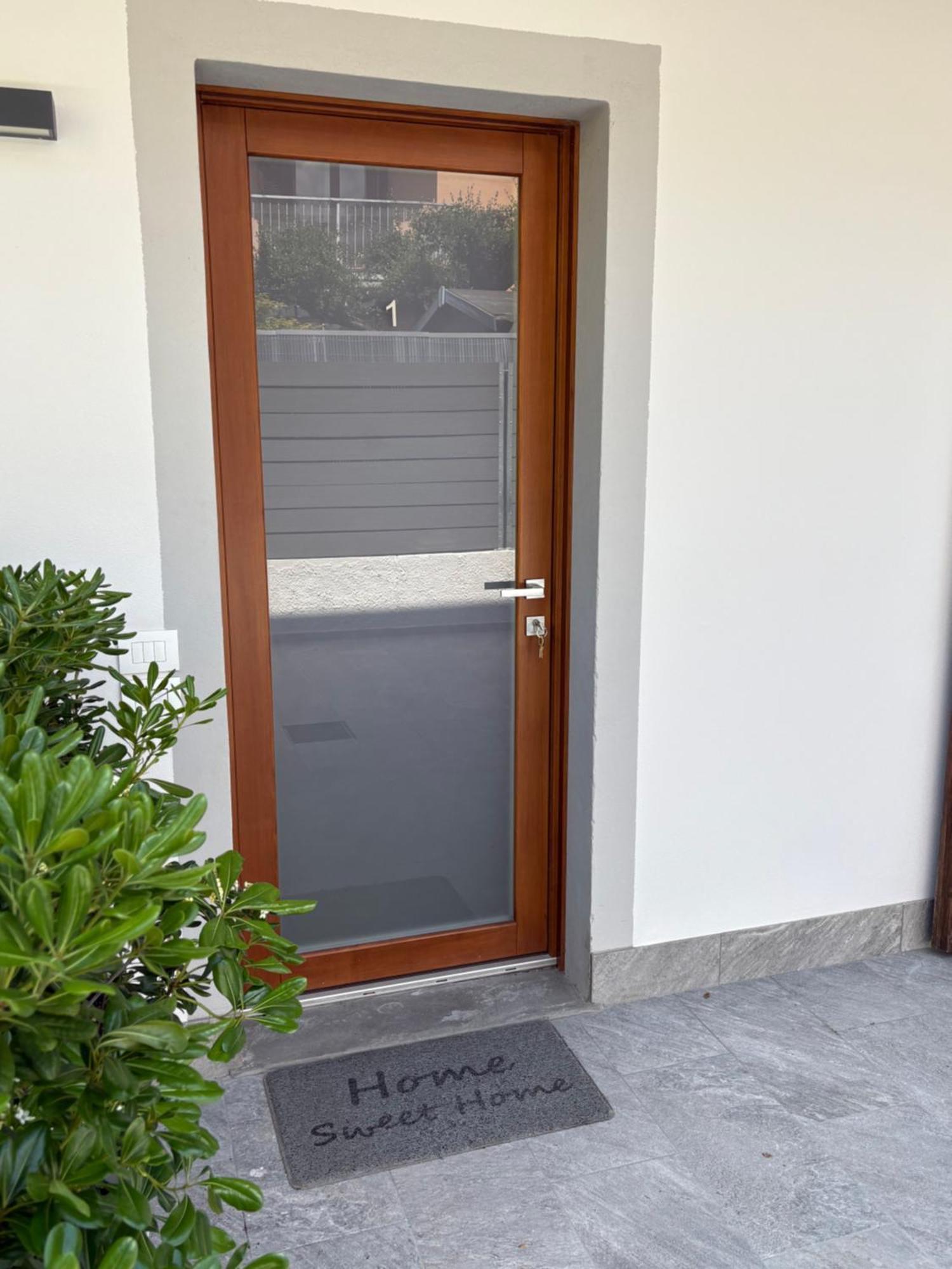 Azzano San Paolo Sweet Home... Parking Inside מראה חיצוני תמונה